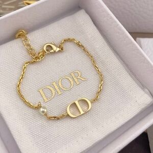 Dior Gold Chain Bracelet with Pearl Detail